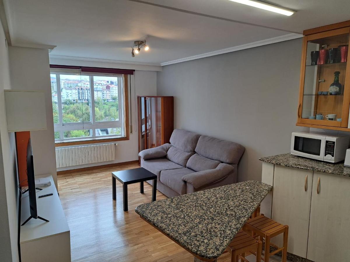 Piso Millenium Apartment Оуренсе Екстериор снимка